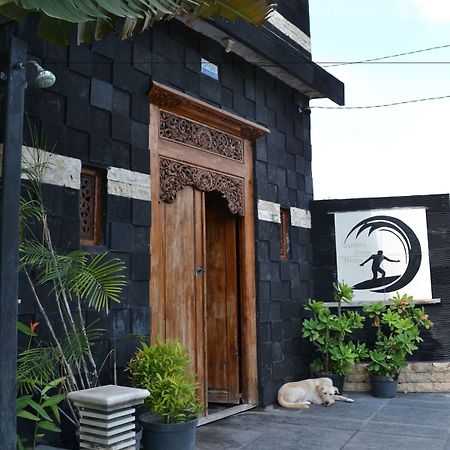 Surfers Dorm House Hotel Canggu  Exterior photo